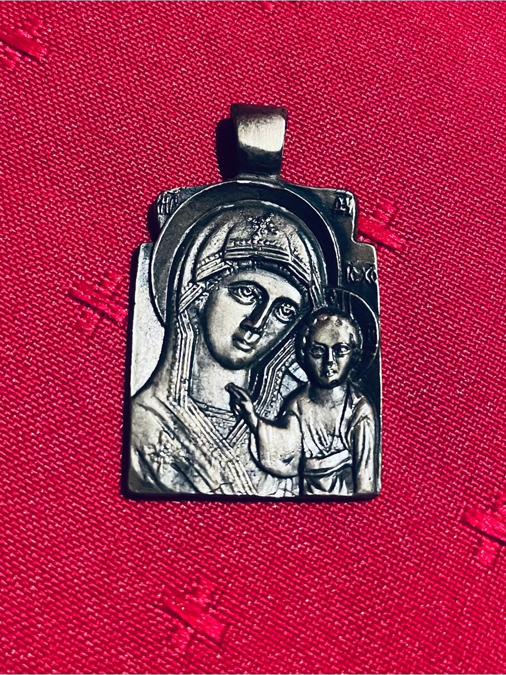 Silver Religious Icon Pendant - Madonna and Child